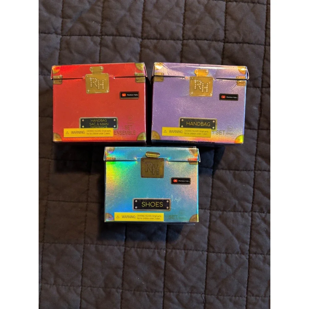 Rainbow High Mini Accessories Studio Lot 3 Mystery Trunks 2 Handbags 1 Shoes NEW